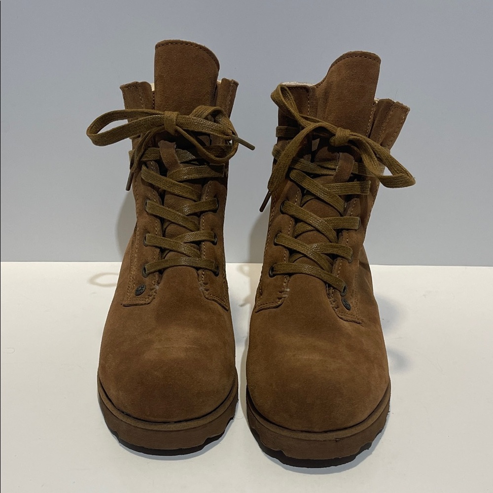 BearPaw Krista Hickory Cow Suede Wedge Lace Up Boots Women’s Size 6.5 Wool Lined